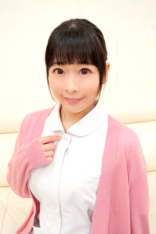 とっても優しい天使みたいなナースさんにED男子のオナニーの介抱してもらいました！！可愛いすぎる裸体にズル剥けギン勃ちしたチ○ポを白衣の奥にズブリ！金玉が空になるまで何度も中に出させてもらいました！ 奇跡の清楚系ナース編 原美織_0