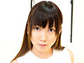 デリヘルで呼んだ娘が、敏感すぎて潮吹いて僕の部屋をビショビショにするので怒ったらヤラせてくれたけど、感じまくりまさかの連続イキ！更にハメ潮吹きまくって困った！10 真崎あやと 画像1