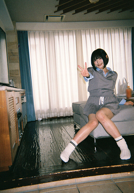 年上キラーのボーイッシュなバイトちゃん虹村ゆみに誘われて…彼氏にも見せたことのないフェラテクで何度もごっくんと中出しをしてくれた エロ動画 1jera00019 サンプル画像 3