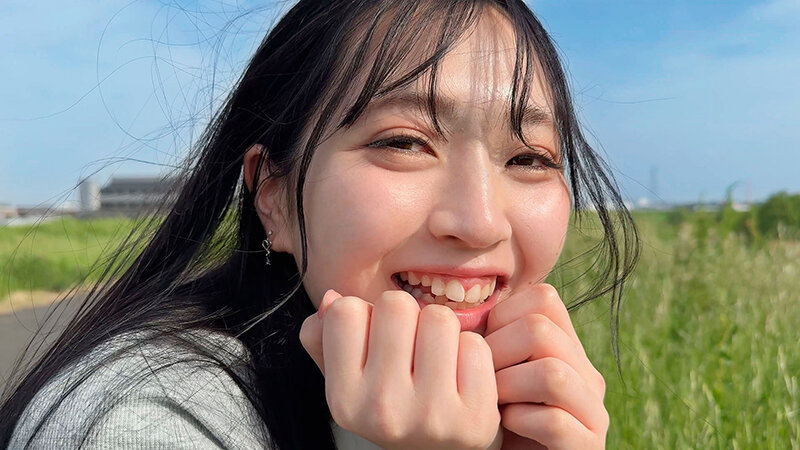 会うたびに必ず精子を飲んでくれるおしゃぶりゴックン姫永野鈴とフェラチオ精飲デート