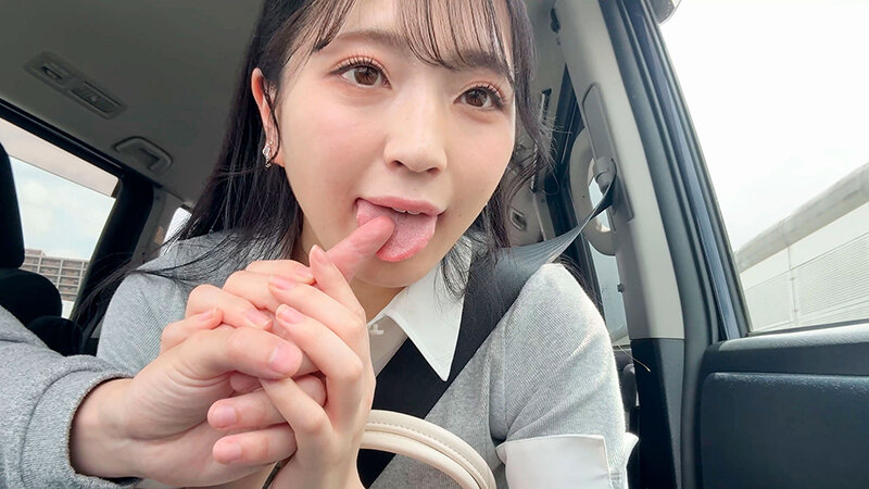 会うたびに必ず精子を飲んでくれるおしゃぶりゴックン姫永野鈴とフェラチオ精飲デート