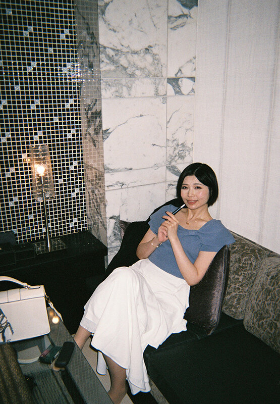 妊活中で味気ないSEXをする旦那の代わりに休日デートとして呼び出してきたゴックン大好きセフレ真野祈とラブホはしごで何度も精飲と激しい中出しSEXをした 画像3