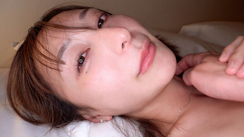 いつもお世話になっている生保レディの足立友梨さんは束縛気味な旦那のことを忘れたいらしくセルフイラマで顔をグッチョグチョにして激しく感じたい サンプル画像 20