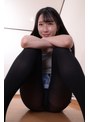 ねえ私の黒タイツパンツ見てましたよね？べつに怒ってないから安心して、おねえさんとエッチな事して遊ばない？ 宮西ひかる
