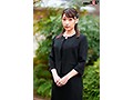 最愛の夫を亡くし憂いを帯びた人妻未亡人。色香を増したカラダを優しく愛撫し背徳の連続中出し 目黒明里（32） - サンプル画像