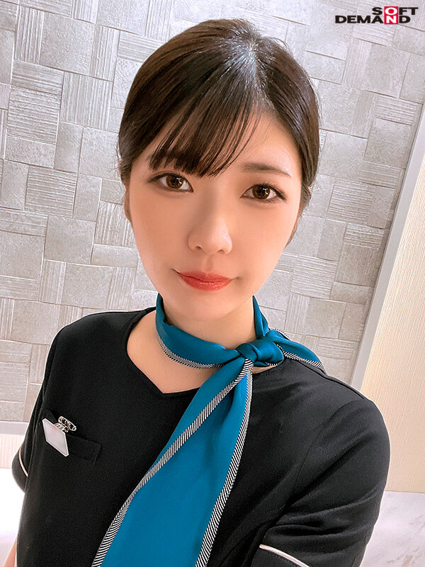 【初撮り】【中出し了承】クールでおとなしめの美容部員さん。制服脱いだら超美白スレンダーボディ。仕事の合間に呼び出しHキメたら、ハマちゃったみたいで連続中出しさせてくれました。 かほちゃん 22歳 画像2