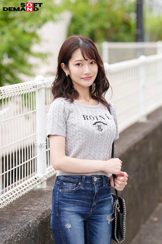 「普通のSEXがしたい」性癖こじらせすぎて普通のセックスに憧れる【ドM美女初撮り】 六●木 有名ヘアサロン レセプション せいら 24歳 白石せいら 画像4