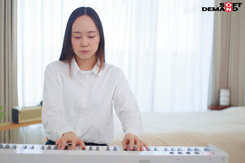 無味な生活 無味なセックス 無色な女の子 あんどうはな AV debut 画像15