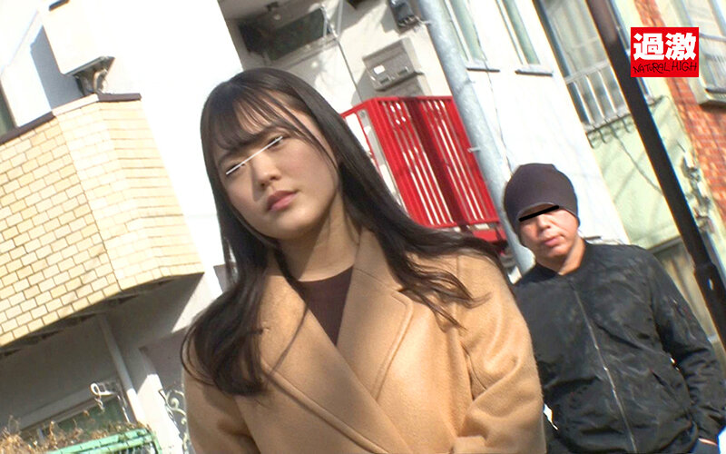 中出し寸前に抵抗して抜けたチ○ポを何度もぶち込まれイキ狂いだす女の腰を押さえつけ逃がさない鷲掴み膣奥射精2