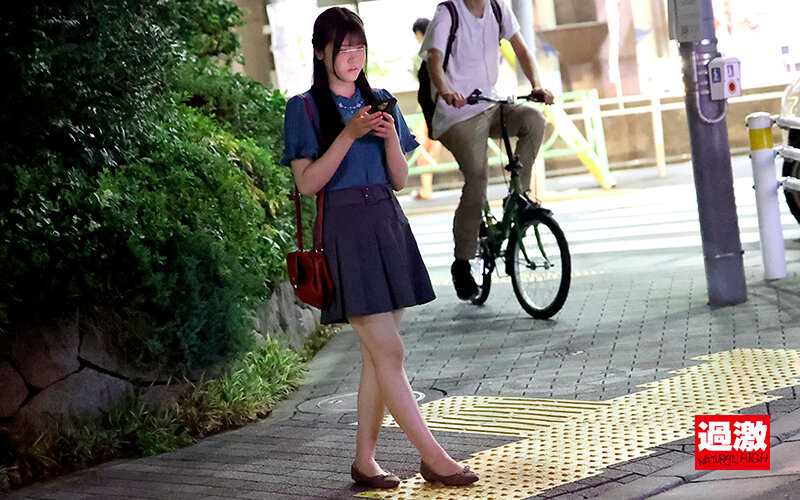 サンプル-逃げても背後からホジくりまくるバック手マンで潮を吹かされ続け屈服する敏感女子大生2