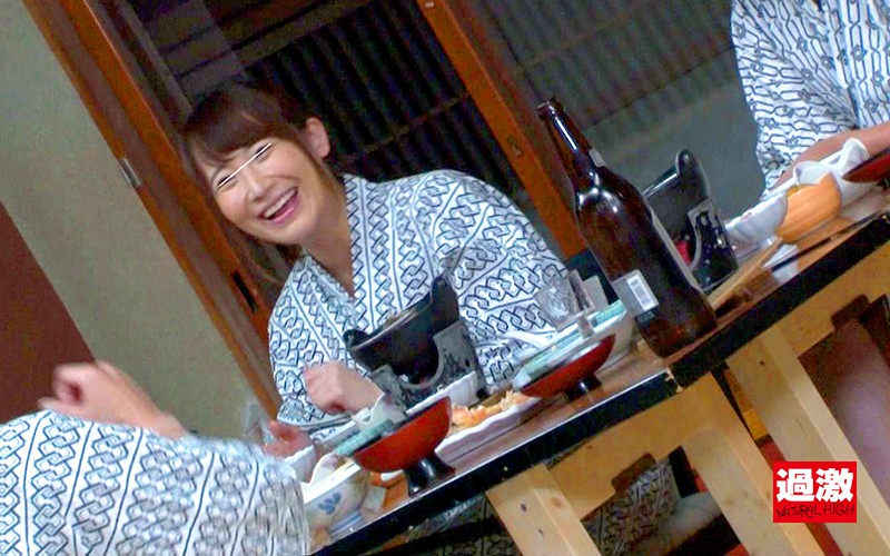 混浴温泉で乳首をしつこく刺激する乳吸い責めに欲情した女は湯しぶきが立つハードピストンの快感で中出しを拒めない2 画像16