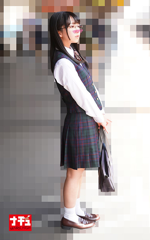 敏感メガネ娘羞恥 真面目な顔して大量にイキ漏らすほど感度抜群なオマ〇コ 画像9