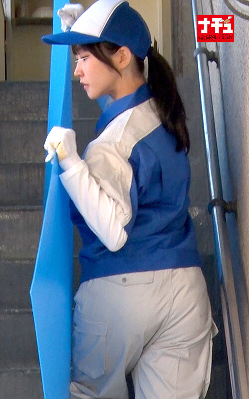 引っ越し屋でバイトする社会を知らない地味巨乳女に難癖つけてセクハラ乳揉みをくり返す変態店長2 画像4