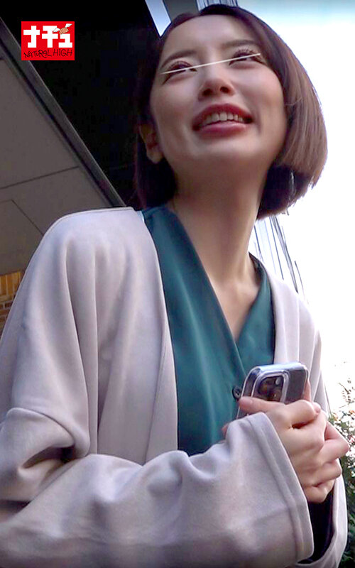 マッチングアプリを利用して冴えない男を勧誘するマルチ女(元モデル)と付属女(巨乳)を中出し論破 画像4