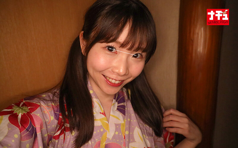 温泉客が居ても浴衣の中の抱っこSEXで挿入して逃がさず何発も膣射させる痴女っこ3 画像15