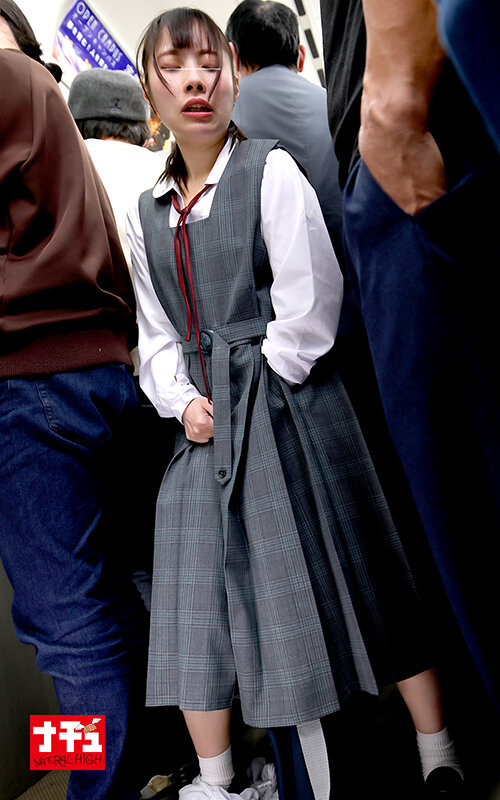 ロングスカート女学生羞恥2 初イキ潮でびしょ濡れになるまで制服を汚しまくれ! 推定145cm/泣き虫ミニマム娘 3枚目