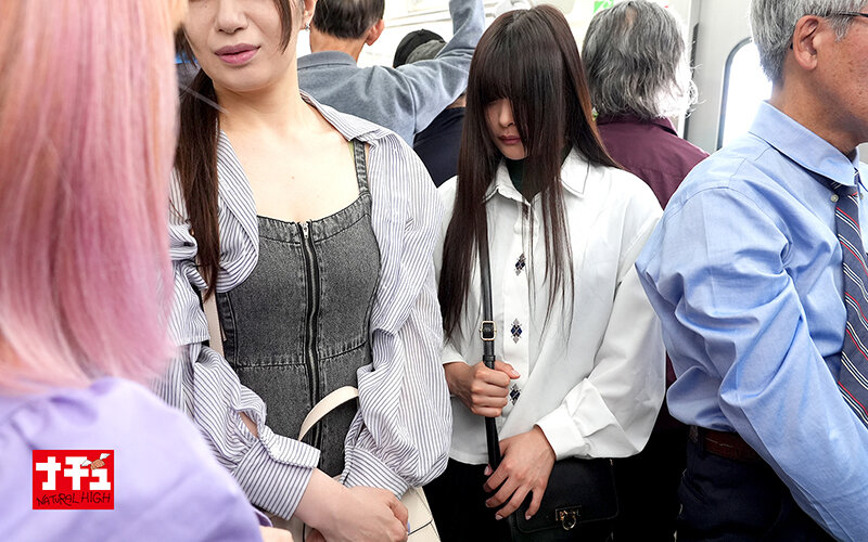 無抵抗で巨乳を震わせ感じまくる目隠れ女子中出し羞恥 内気コミュ障女子大生 画像2