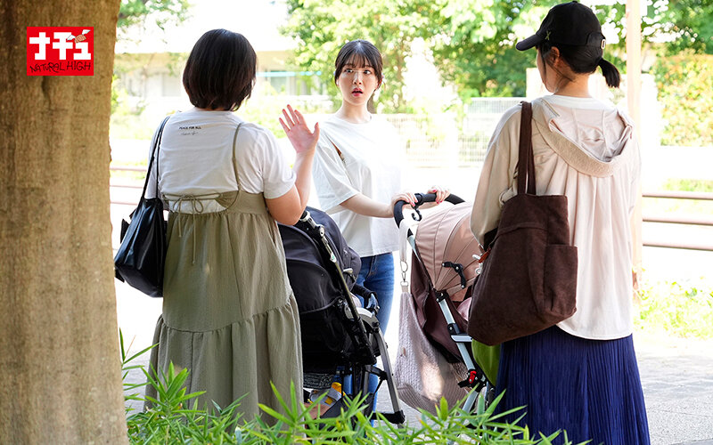 中に出してもいいから止まってください!!!押さえつけて逃がさないエンドレス奥突きバウンドピストンでイキ壊れた女5 推定Gカップ 色白妻 画像3