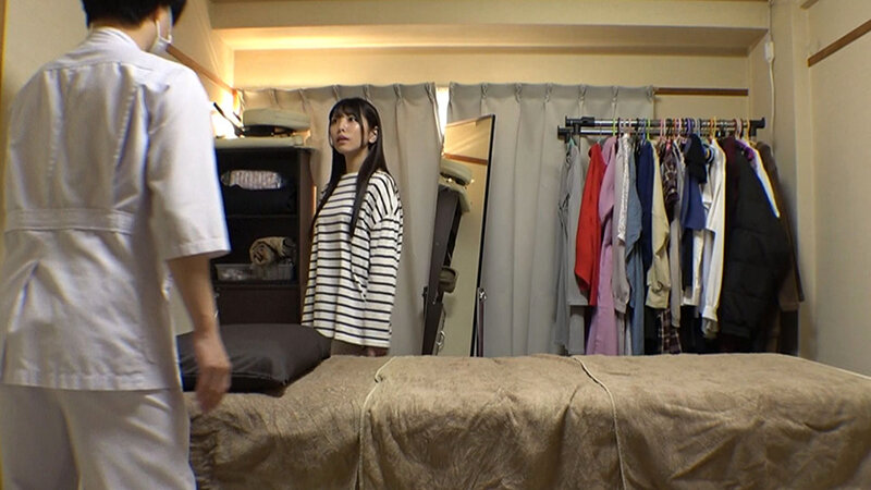 痴●盗撮&中出し素人娘1980 媚薬オイルマッサージVol.50 超強力媚薬を配合したマッサージオイルを施術中に知らずに塗りこまれたオンナは、身体の火照りに驚き、チ〇ポを欲しがる自分に戸惑い、垂れ出したマン汁に恥ずかしがりながらも生ハメ中出しまで欲してしまう! 画像7