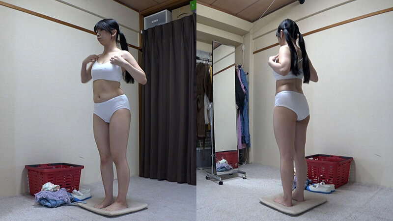 皐月ゆら ムチムチ美尻 神ブルマ 美少女やぽっちゃり娘らにピチピチブルマ＆体操着を着せ、ハミパン、ムレムレワレメを毛穴まで見えるほどの超ドアップ接写！さらに尻コキ、着衣お漏らし放尿やブルマぶっかけ等ブルマ好きに送る完全着衣フェチAV 画像2