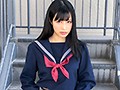 神パンスト 中条カノン 制服ロリ美少女の美脚を包んだ生ナマしいパンストを完全着衣でムレた足裏からつま先を味わい尽くす!時には顔騎や足コキ、時には中出し、時にはお尻にコスってぶっかけとやりたい放題!発情させられた女の変態調教絶頂プレイを楽しむフェチAV サンプル画像1