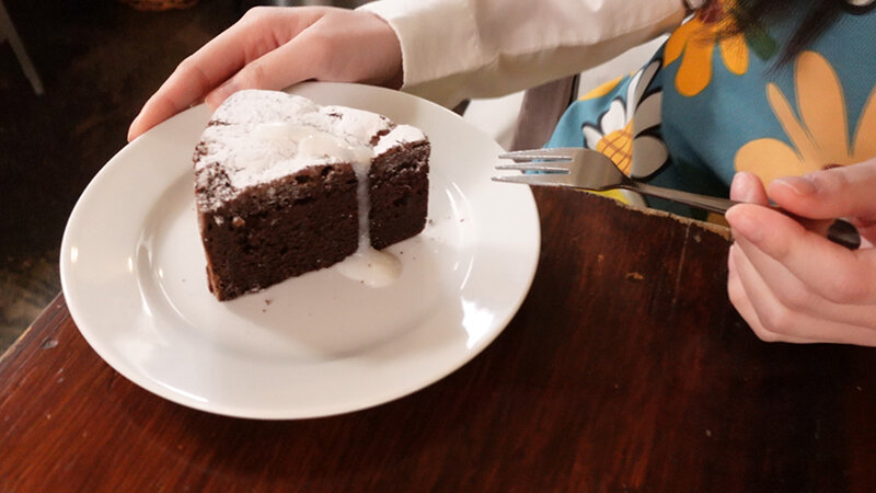 サンプル-街で見かけるあの子にこっそり精子飲ませたかったんだ…