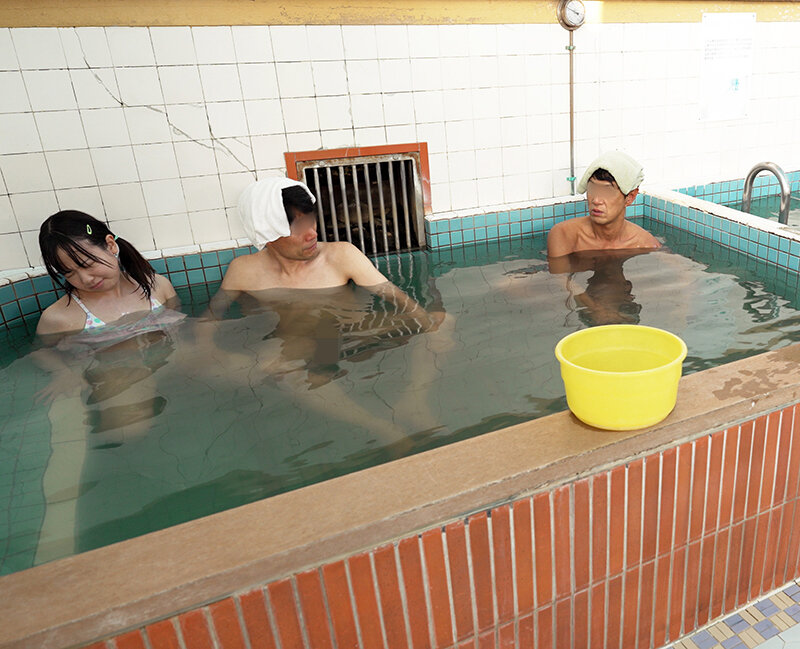 PIYO-225 第 17 部分 - 158 分钟