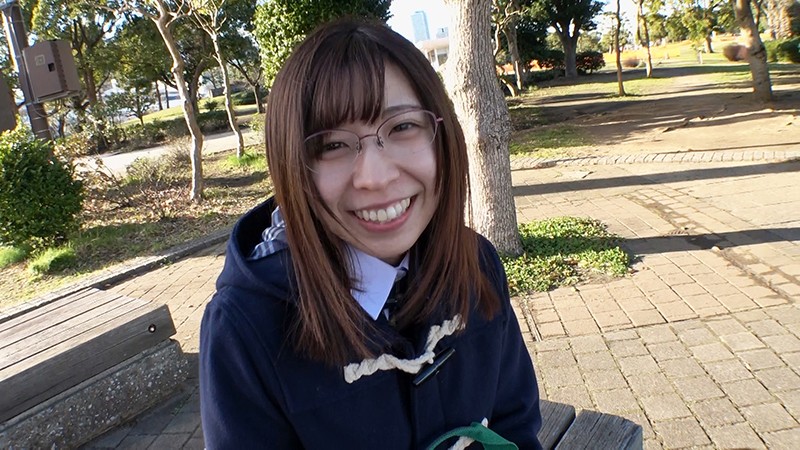 J○お散歩4「おじさん、私に本当のエッチを教えてください」〜超おっとりした性格と裏腹にびっくりするほどすけべなキスをする、天性のドすけべ、天性のキス魔女子校生〜 塚本あみ 画像2