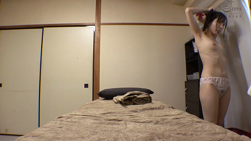 松丸香澄 魔法のオイルで快感マッサージ 無料画像3