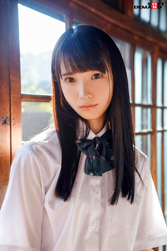 希咲那奈 AV DEBUT「声は小さいけど、人一倍冒険したい」Aカップに収まらない好奇心