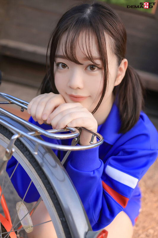 勉強は苦手だったけど、部活とHは大好きでした。橋本りこ AV DEBUT