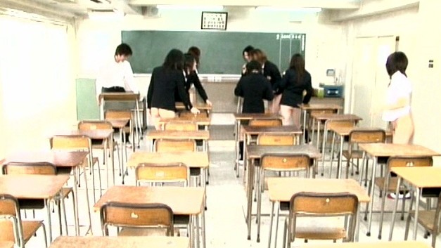 SDDE-152 Bagian 3 - 36 minit