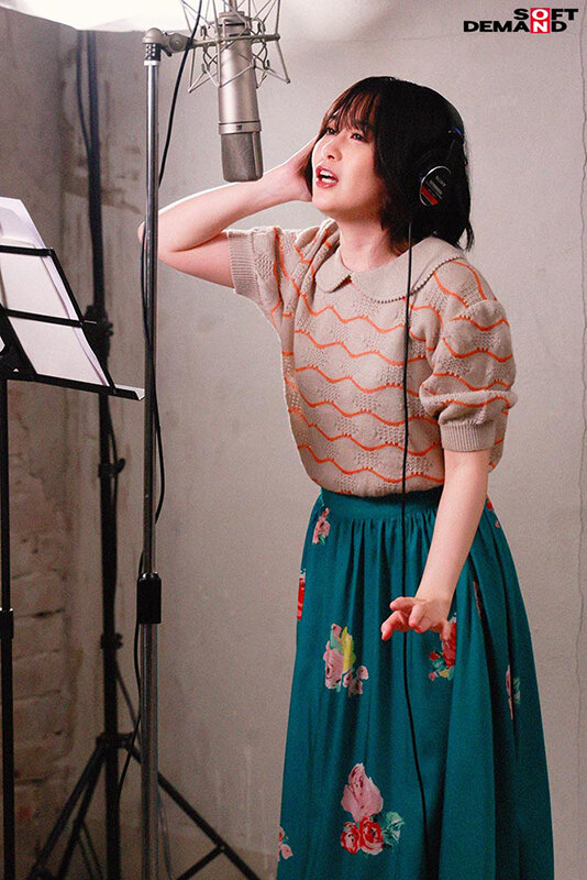 伝説の昭和アイドル おじさんボイトレ講師による喉奥拡張イラマ映像が流出。 門倉すず_1