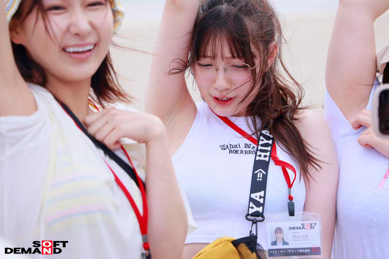 《彼氏のチ○ポ当ててください！！inマジックミラー号》をSOD女子社員 夏AD4名がセクハラに耐えながら健気にリハーサル | エロ動画データベース