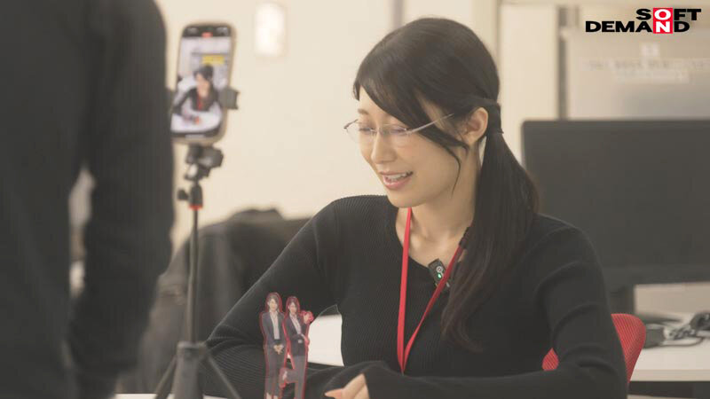 サンプル-秘書 守屋よしの 会社のために中出し解禁
