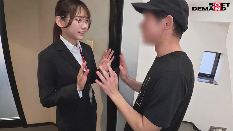 SOD女子社員人事部2年目与田ひかげが悶絶ガマン業務に挑戦！未来の後輩が見守る中で責められ会社説明会！ 画像4