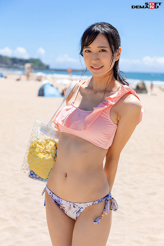 マジックミラー号 2022夏 水着美女7名撮り下ろし！ 真夏の日差しで火照ったカラダを性感オイルマッサージ 敏感になった素人娘を4回イカせてキュッとしまったウブま○こに生ハメ・戸惑いながら初めての中出し 大増量7時間SP 画像7