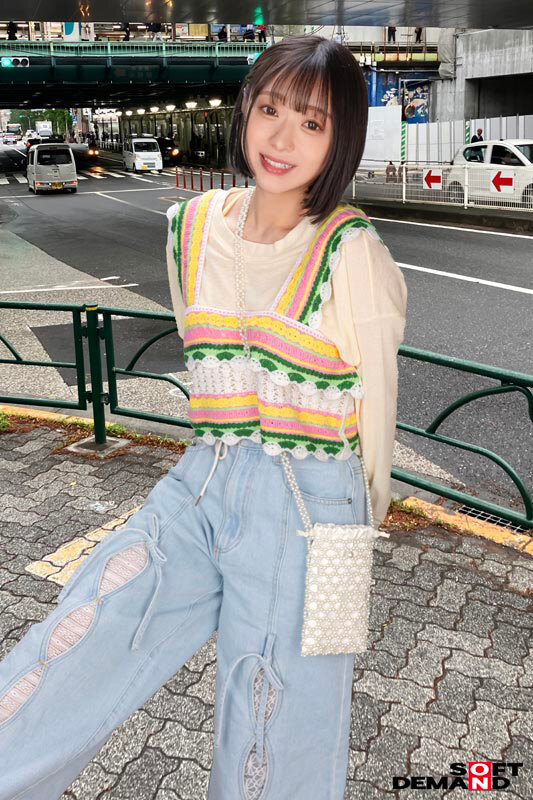 逆転マジックミラー号パート11 お洒落女子に「写真を撮らせてもらえませんか?」と声をかけ承認欲求を満たしたい素人娘をマジックミラー号に連れ込んでマジックミラーを逆転させてデッサン会場で生SEXを大公開するハメに! 画像18