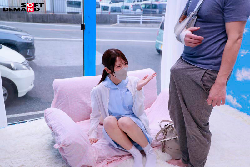 マジックミラー号 おかげさまでシリーズ第5弾 看護師限定 「絶倫ち○ぽ診察してくれませんか?」勃起が収まらなくて困っている男性をあの手この手で優しく導く白衣の天使たち5名収録 画像12
