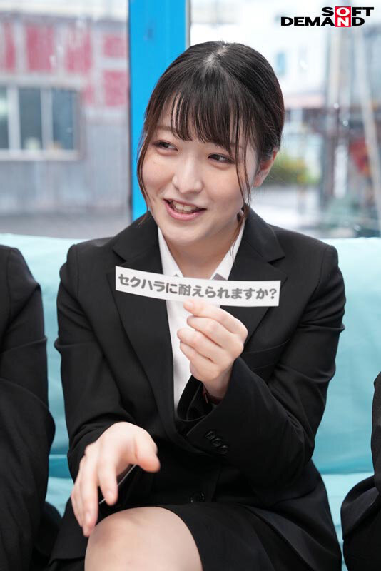 マジックミラー号 田舎から東京にやってきた就活中の女子大生 とにかく内定が欲しい就活女子たちはセクハラまみれのセミナーを必死に耐えるが、過激な面接対策はセクハラ質問からイヤらしいおさわりへ！人事部長のチ〇ポを若々キツキツま○こに生挿入＆たっぷり中出しで… 画像4