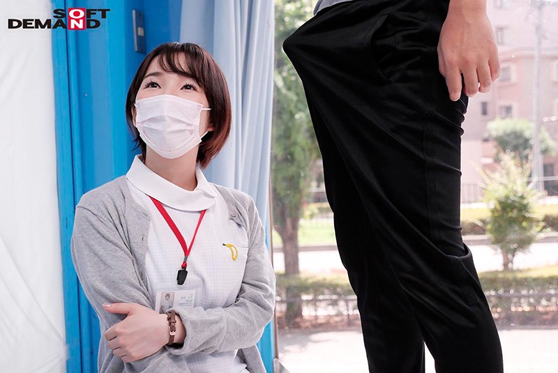 マジックミラー号 看護師限定 「絶倫ち○ぽ診察してくれませんか?」勃起が収まらなくて困っている男性をあの手この手で優しく導く白衣の天使たち2 画像10