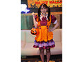 逆転マジックミラー号 渋谷ハロウィン編 「コスプレ女子えりかのSEXをナマで見たくないですか？」大人数に見られているとは知らずに激イキ姿を大胆に披露！ - 2