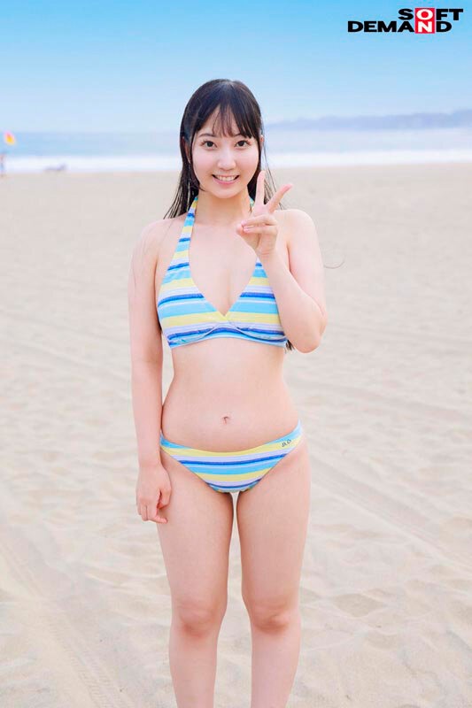 「童貞くんのオナニーのお手伝いしてくれませんか...」海水浴場で声を掛けた心優しい水着美女がマジックミラー号で童貞くんを赤面筆おろし!2024夏 画像8