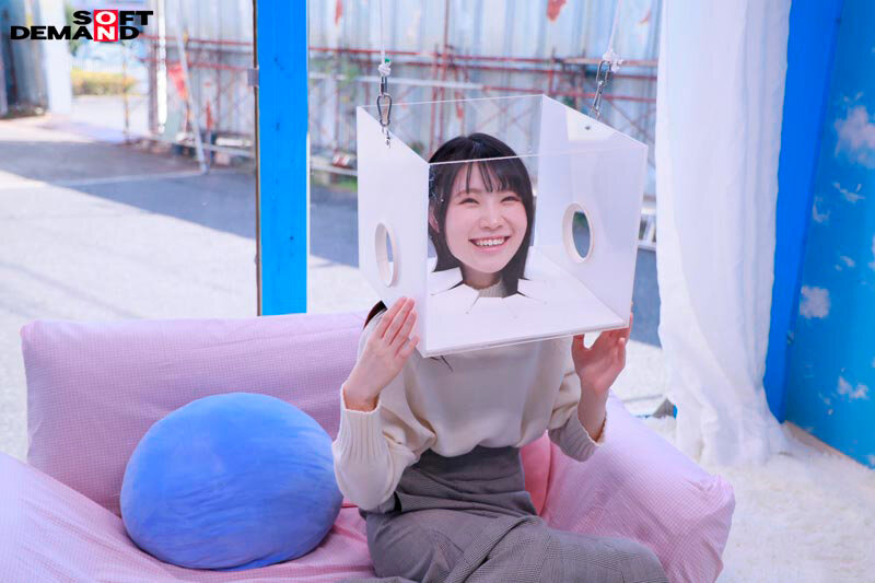 ’FREEZE’し続けられたら賞金ゲット！ どんな妨害をされても絶対に動いちゃダメ！ ウブな女子大生限定！ ノーリアクションで快感ガマン耐久チャレンジ！！ 画像11
