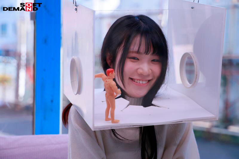 ’FREEZE’し続けられたら賞金ゲット！ どんな妨害をされても絶対に動いちゃダメ！ ウブな女子大生限定！ ノーリアクションで快感ガマン耐久チャレンジ！！ 画像12