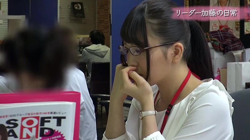 SDMU-524 第 1 部分 - 30 分钟