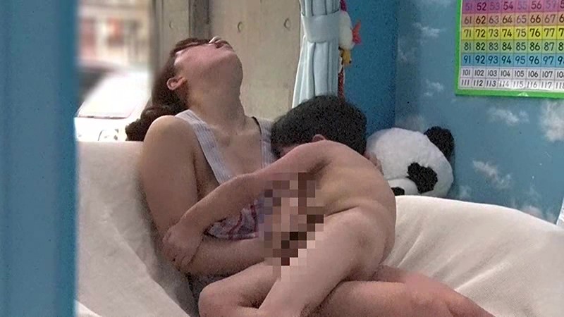 SDMU-573 第 3 部分 - 46 分钟