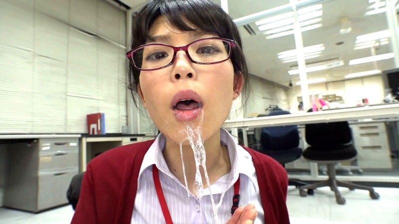 SDMU-754 第 1 部分 - 30 分钟