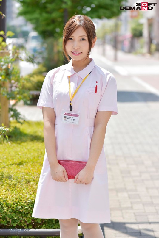 SDMU-845 第 3 部分 - 142 分钟