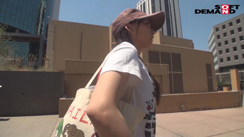 【史上初】こんなAV無かった!!蓮実クレアがアメリカ合衆国コ○ラド州○ッキー山脈で3億円の財宝を探しに行く企画 【衝撃の最後…】 画像3